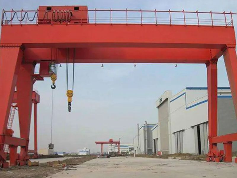 雙主梁門式起重機(jī)